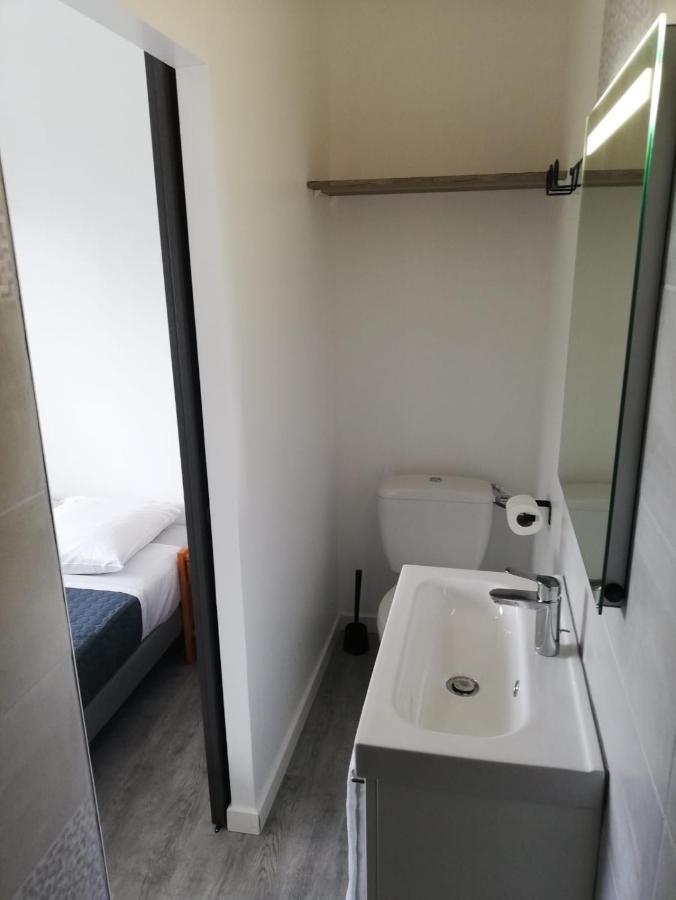 Le Breton Hotell Basse-Indre Exteriör bild