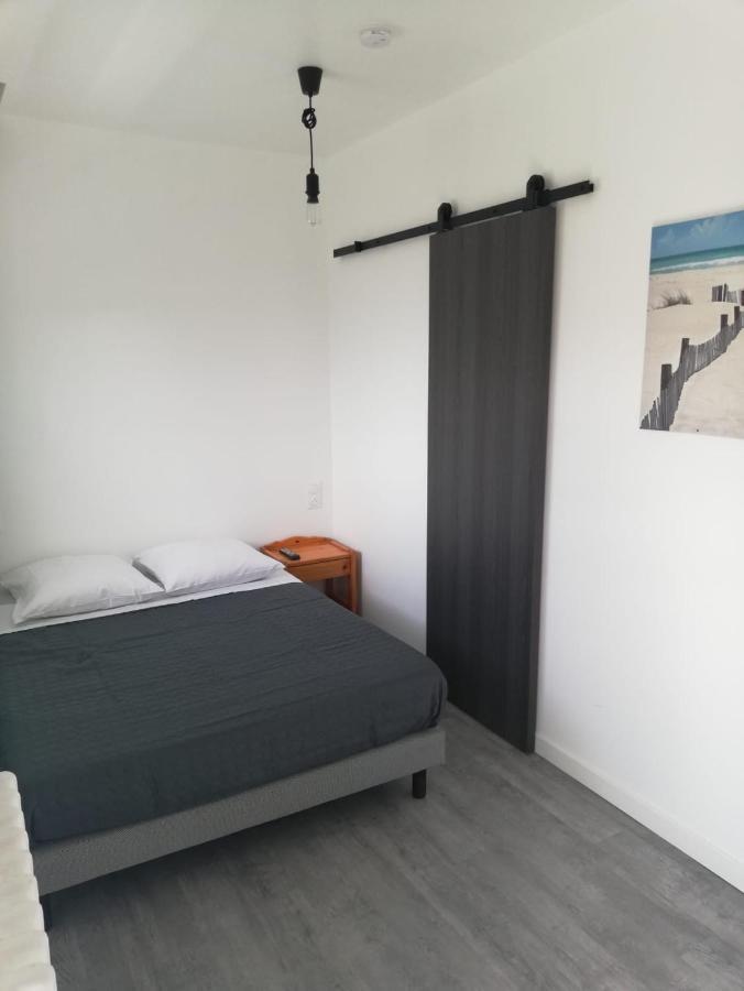 Le Breton Hotell Basse-Indre Exteriör bild