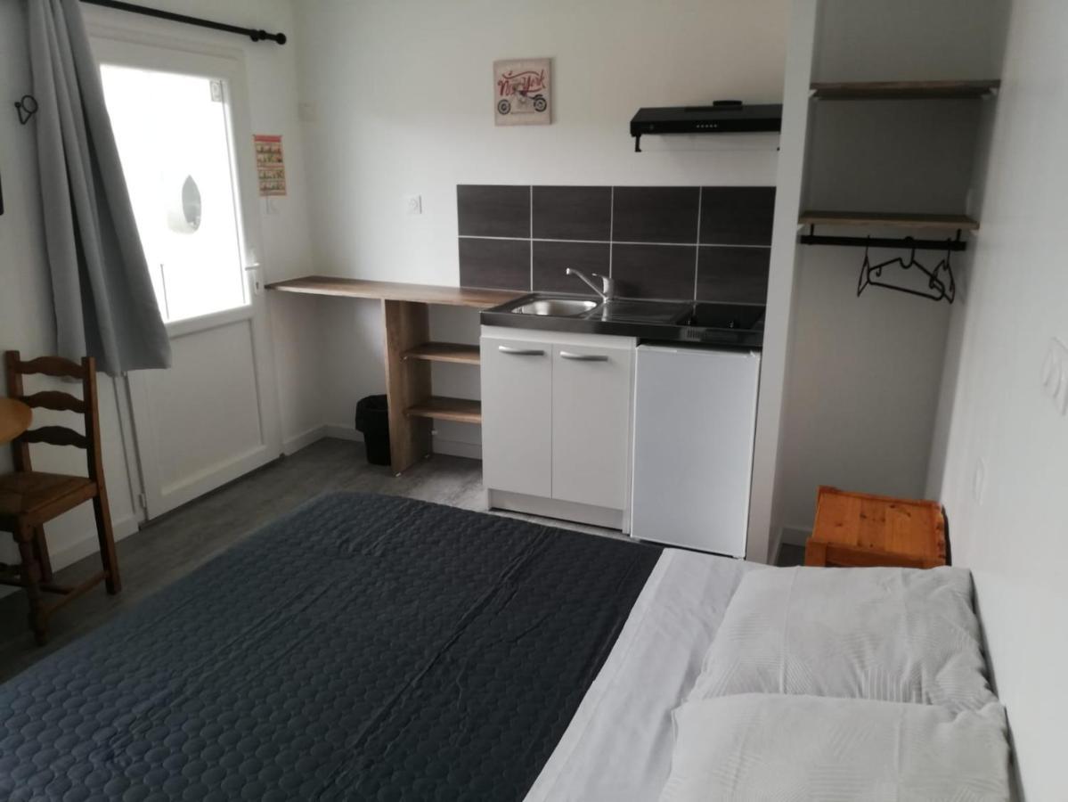 Le Breton Hotell Basse-Indre Exteriör bild